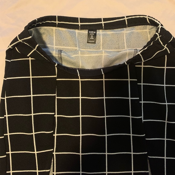 Shein Skirt - Picture 2 of 4